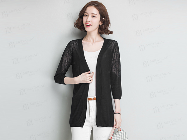 女士时尚中袖长款针织外套